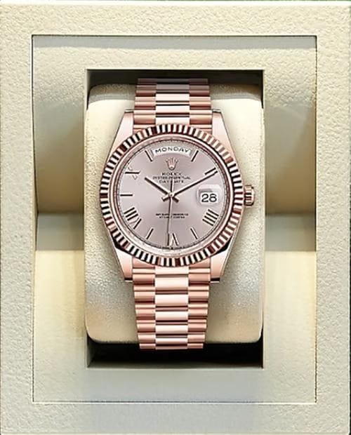 Rolex | Day-Date | 228235 | Rose gold | 40 mm | Rose gold | Silver | Automatic