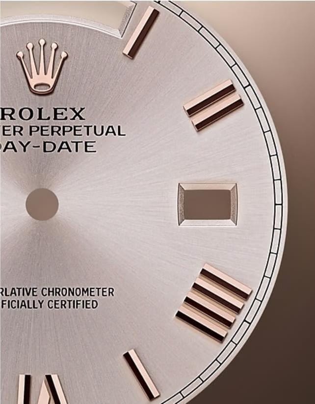 Rolex | Day-Date | 228235 | Rose gold | 40 mm | Rose gold | Silver | Automatic