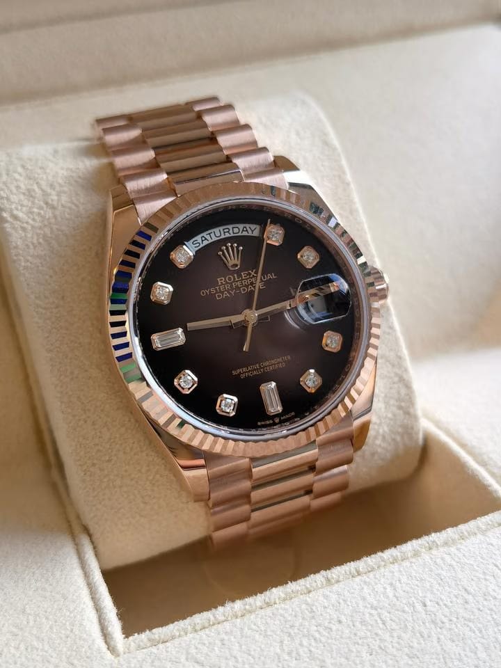 Rolex | Day-Date | 128235-0038 | Rose gold | 36 x 43 mm | Rose gold | Brown | Automatic