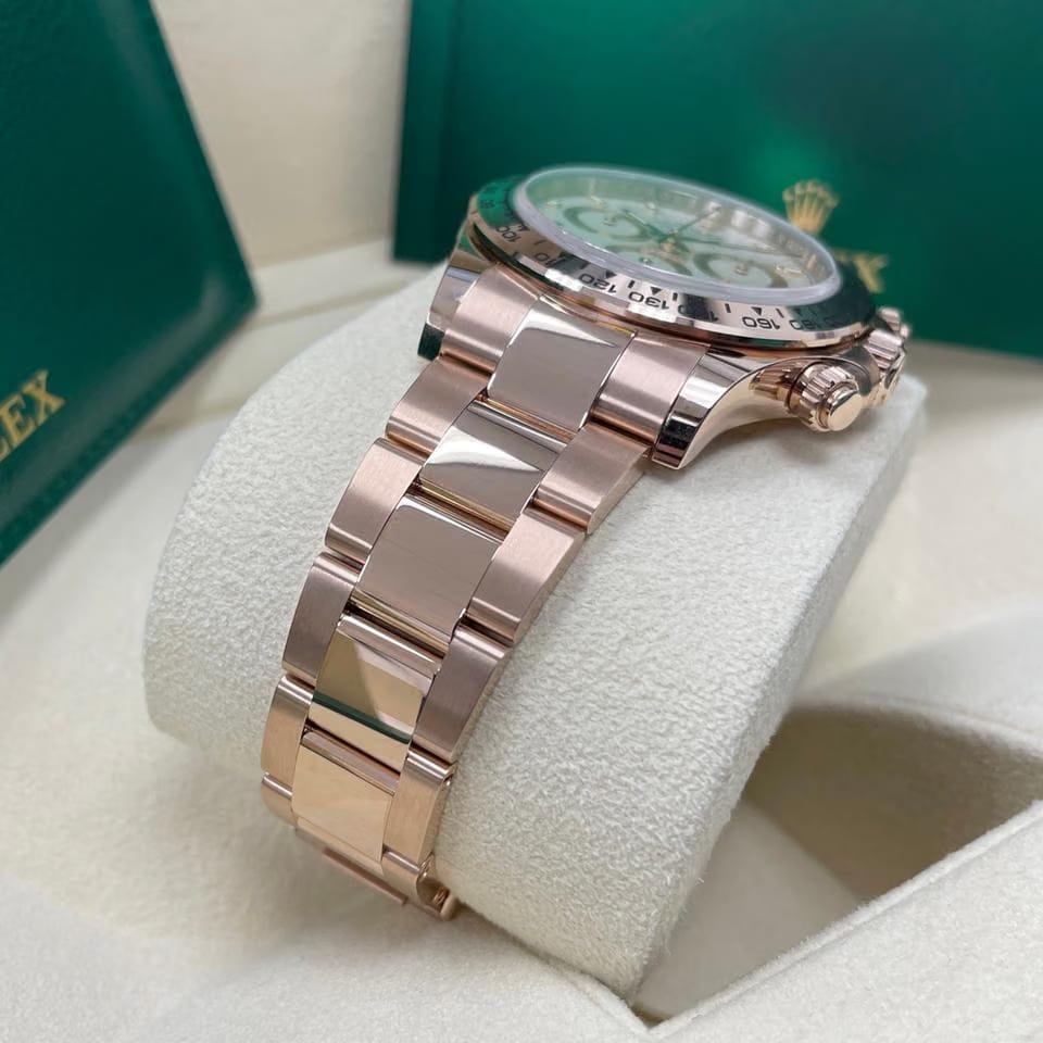 Rolex | Daytona | 116505 | Rose gold | 40 mm | Rose gold | White | Automatic