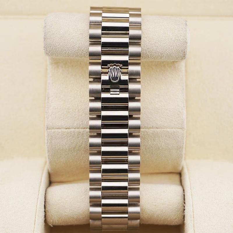 Rolex | Day-Date | 228349RBR | White gold | 40 x 48 mm | White gold | Black | Automatic