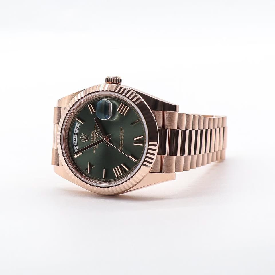 Rolex | Day-Date | 228235-cm1-dc716 | Rose gold | 40 mm | Rose gold | Green | Automatic