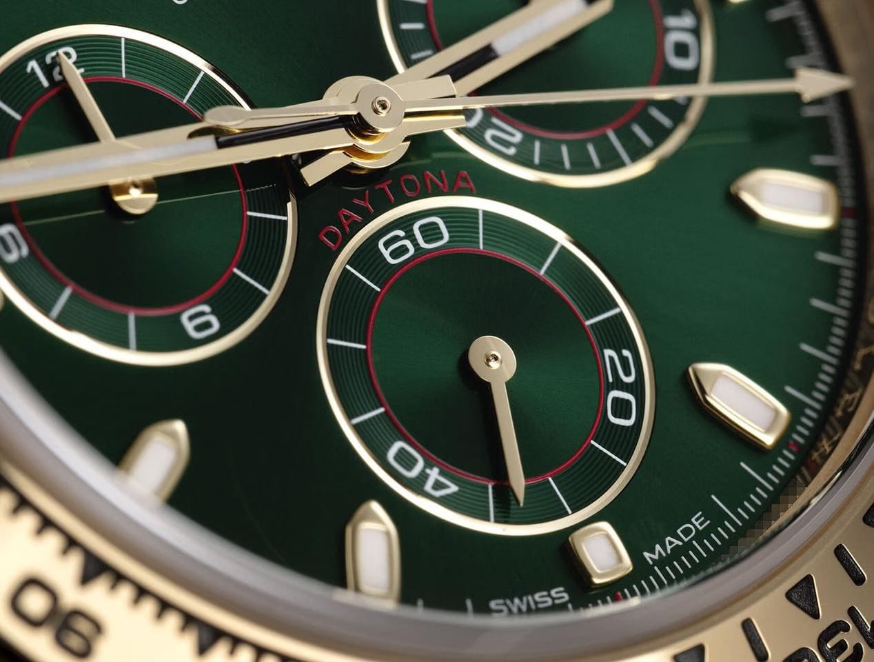 Rolex | Daytona | 116508 | Yellow gold | 40 mm | Yellow gold | Green | Automatic