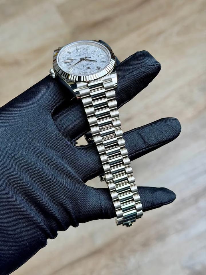Rolex | Day-Date | 228239 | White gold | 40 mm | White gold | Meteorite | Automatic