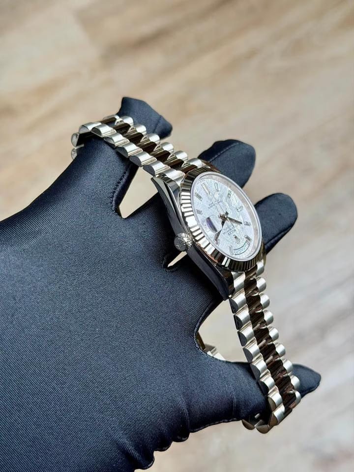 Rolex | Day-Date | 228239 | White gold | 40 mm | White gold | Meteorite | Automatic