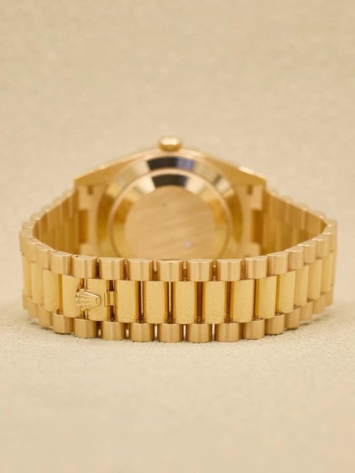 Rolex | Day-Date | 228238 | Yellow gold | 40 mm | Green