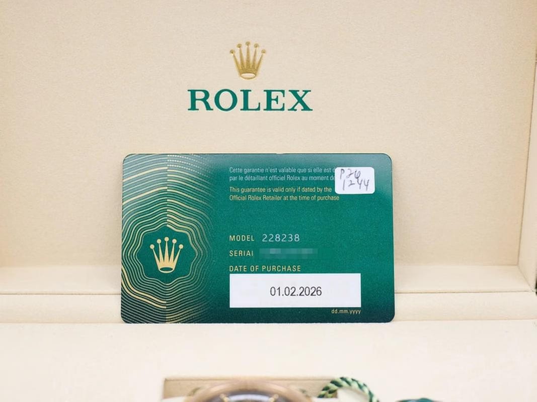 Rolex | Day-Date | 228238 | Yellow gold | 40 mm | Green