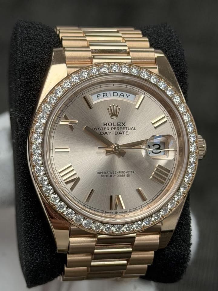 Rolex | Day-Date | 228345RBR | Rose gold | 40 x 48 mm | Rose gold | Champagne | Automatic