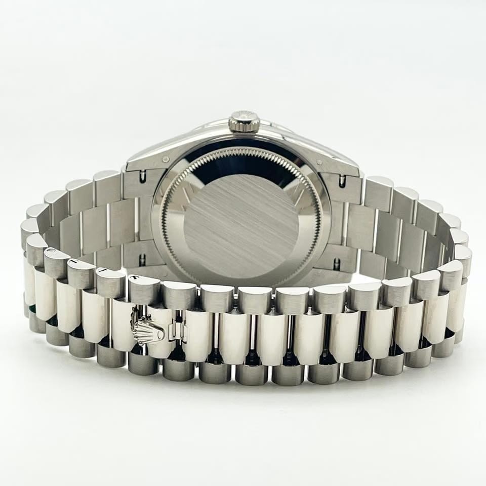 Rolex | Day-Date | 128349RBR | White gold | 36 x 43 mm | White gold | Blue | Automatic