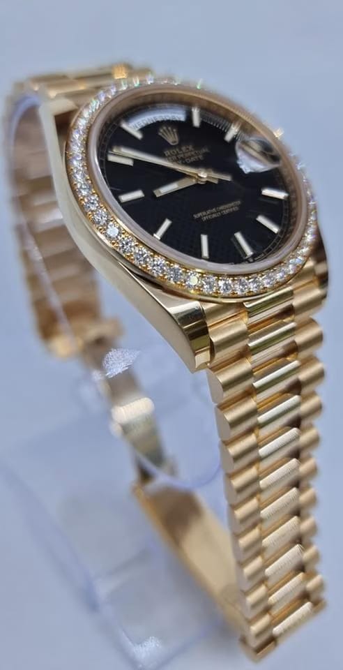Rolex | Day-Date | 228348 | Yellow gold | 40 mm | Yellow gold | Black | Automatic