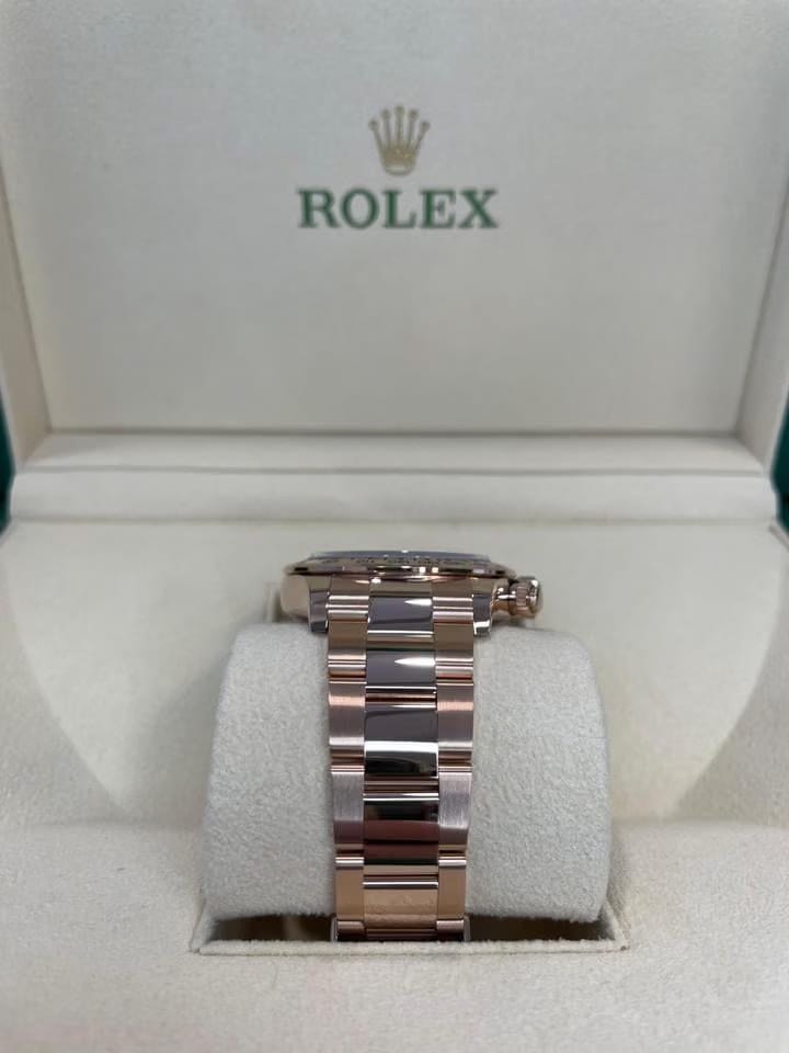 Rolex | Daytona | 116505 | Rose gold | Rose gold | Pink | Automatic