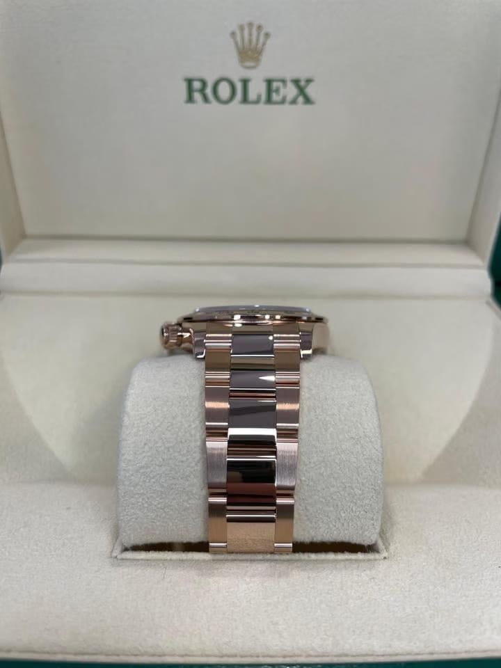 Rolex | Daytona | 116505 | Rose gold | Rose gold | Pink | Automatic