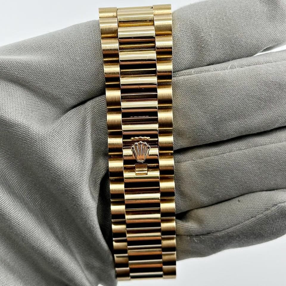 Rolex | Day-Date | 128238 | Steel | 36 mm | Gold/Steel | Green | Automatic