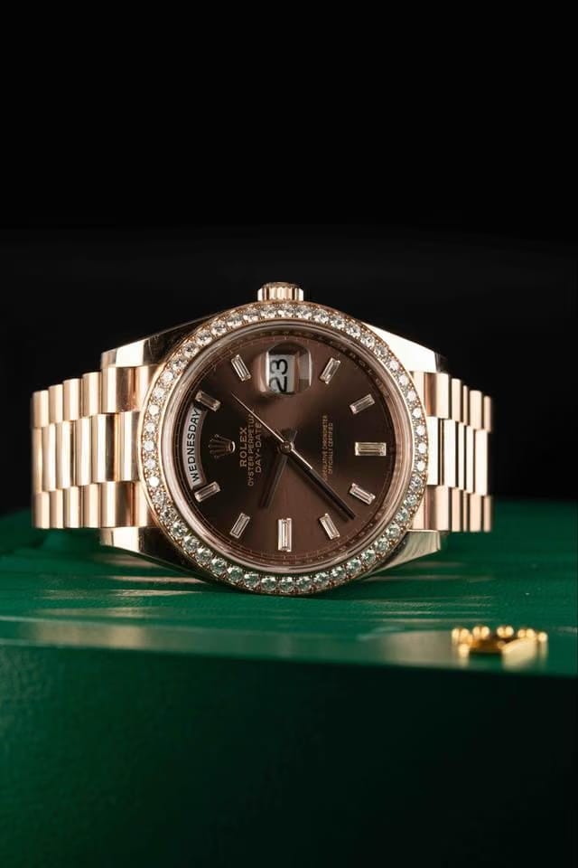 Rolex | Day-Date | 228345RBR | Rose gold | 40 x 48 mm | Rose gold | Brown | Automatic