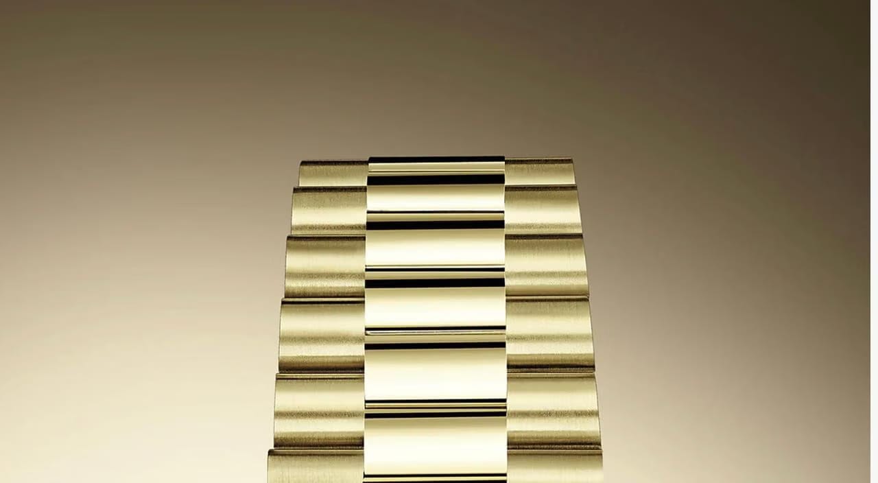Rolex | Day-Date | 228348rbr | Yellow gold | Yellow gold | Green | Automatic
