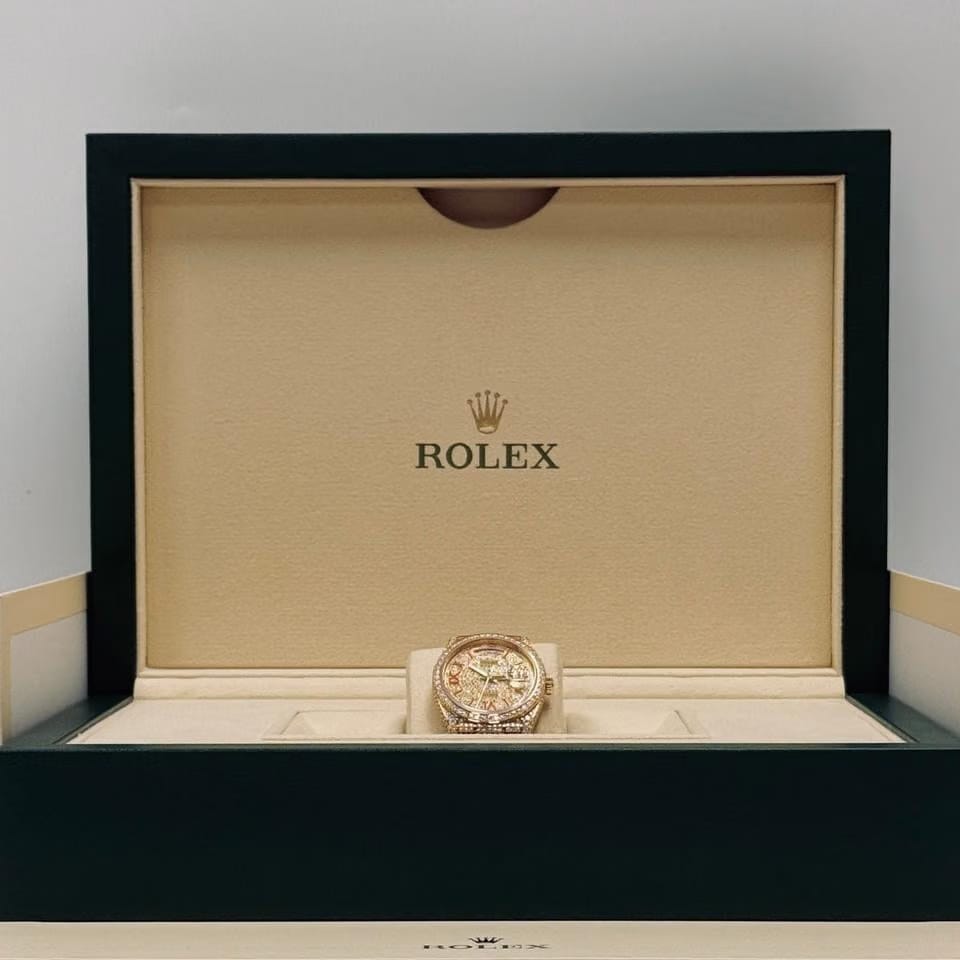 Rolex | Day-Date | 128158RBR | Yellow gold | 36 mm | Leather | White | Automatic