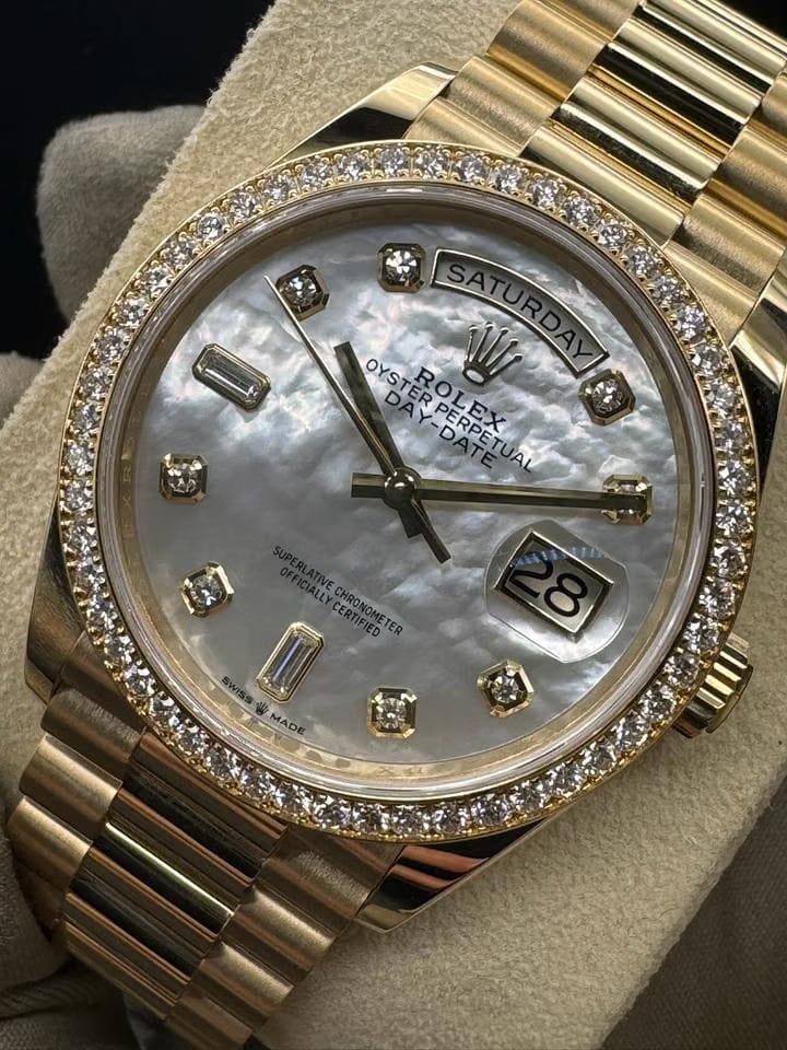 Rolex | Day-Date | 128348RBR | Yellow gold | 36 x 43 mm | Yellow gold | Mother of pearl | Automatic