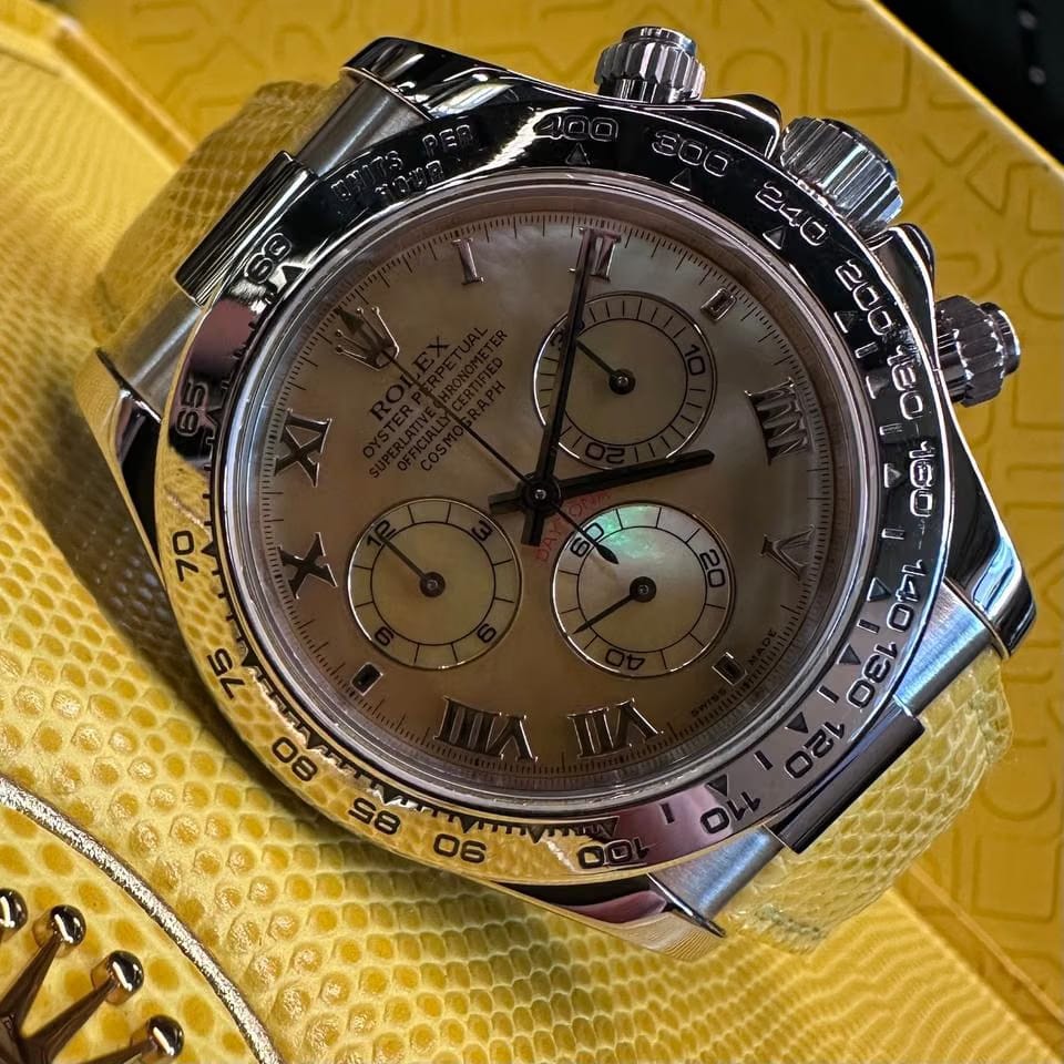 Rolex | Daytona | 116519 | White gold | 40 mm | Lizard skin | Mother of pearl | Automatic