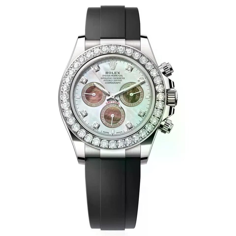 Rolex | Daytona | 126589RBR-0001 | 40 mm | Mother of pearl | Manual winding