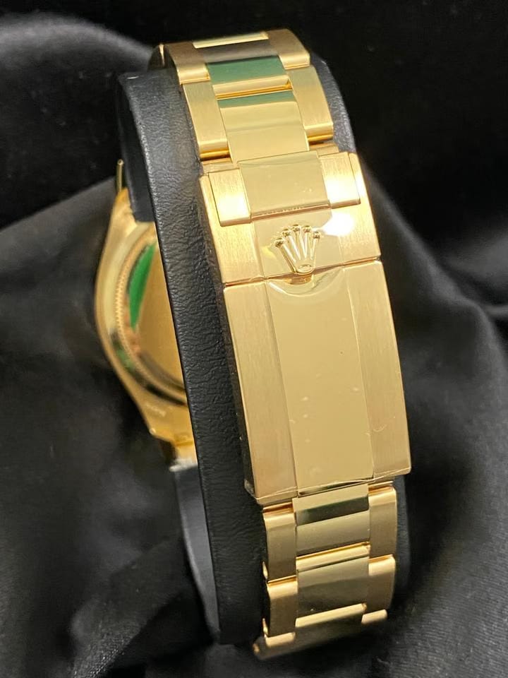 Rolex | Daytona | 126508 | Yellow gold | 40 mm | Yellow gold | Green | Automatic
