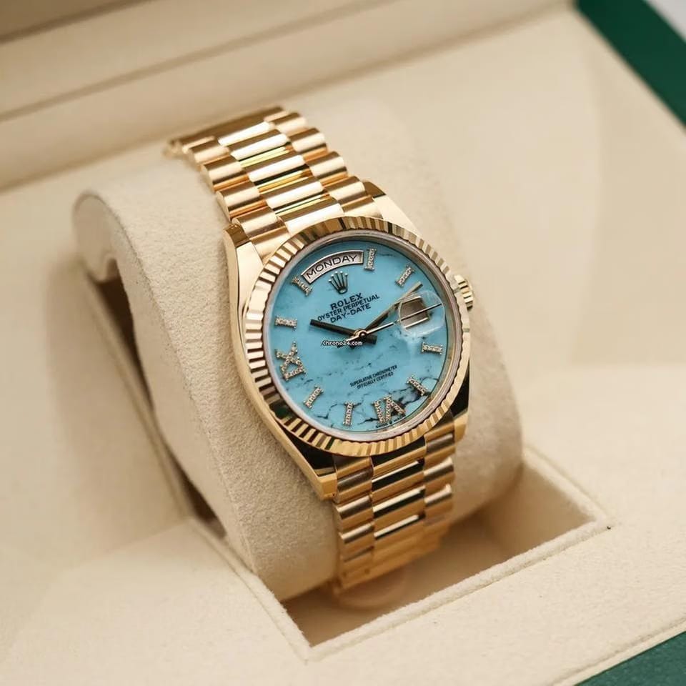 Rolex | Day-Date | 128238 | Yellow gold | 36 x 43 mm | Yellow gold | Blue | Automatic