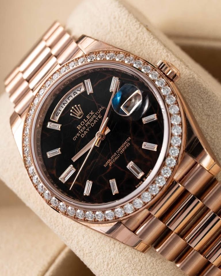 Rolex | Day-Date | 228345RBR | Rose gold | 40 mm | Green | Automatic