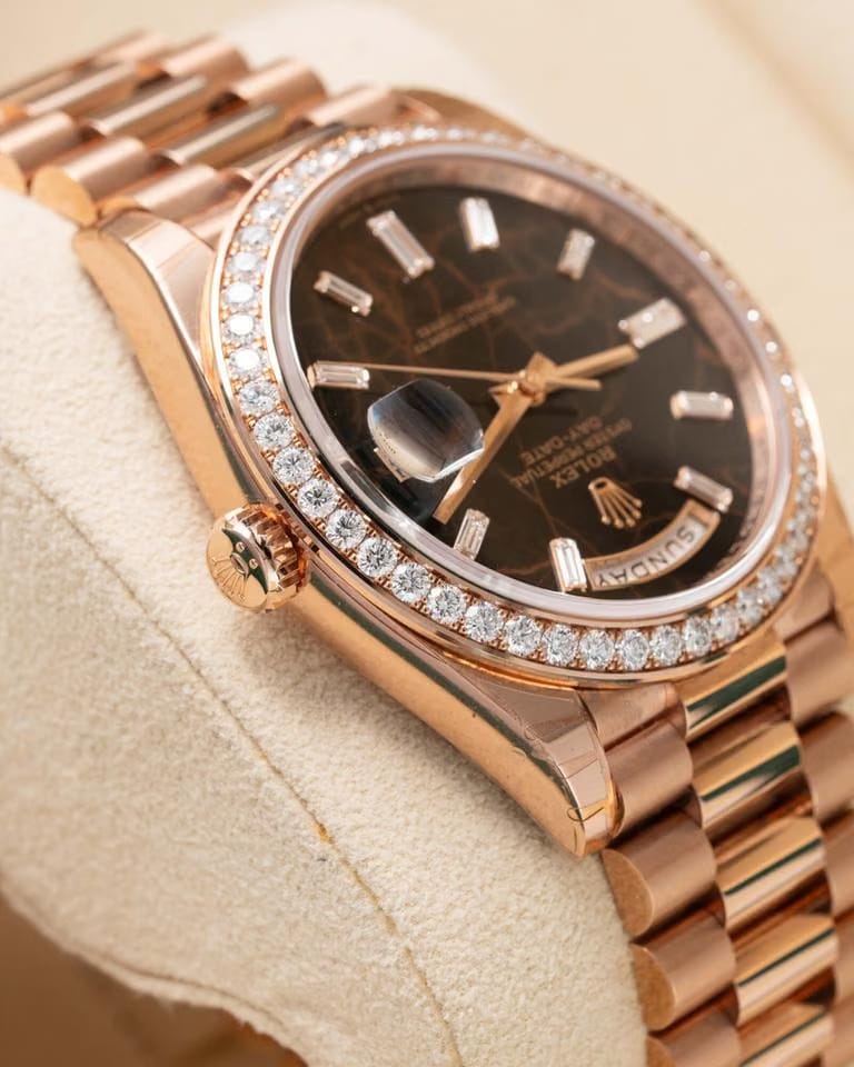 Rolex | Day-Date | 228345RBR | Rose gold | 40 mm | Green | Automatic