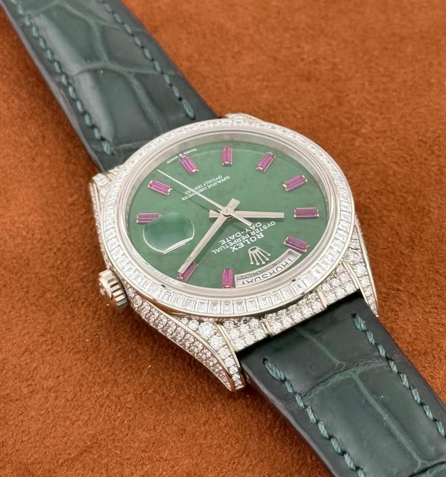 Rolex | Day-Date | 128459TBR | White gold | 36 mm | Crocodile skin | Green | Automatic