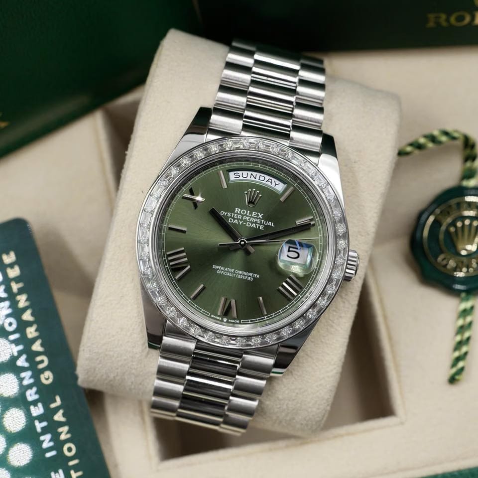 Rolex | Day-Date | 228396TBR | Platinum | 40 x 48 mm | Platinum | Green | Automatic
