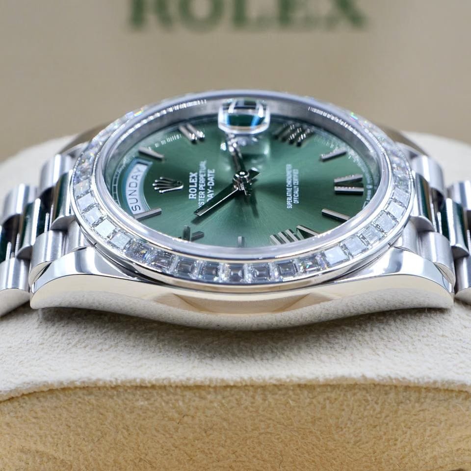 Rolex | Day-Date | 228396TBR | Platinum | 40 x 48 mm | Platinum | Green | Automatic