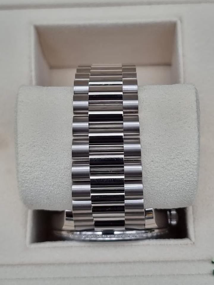 Rolex | Day-Date | 228349RBR | White gold | 40 x 48 mm | White gold | White | Automatic