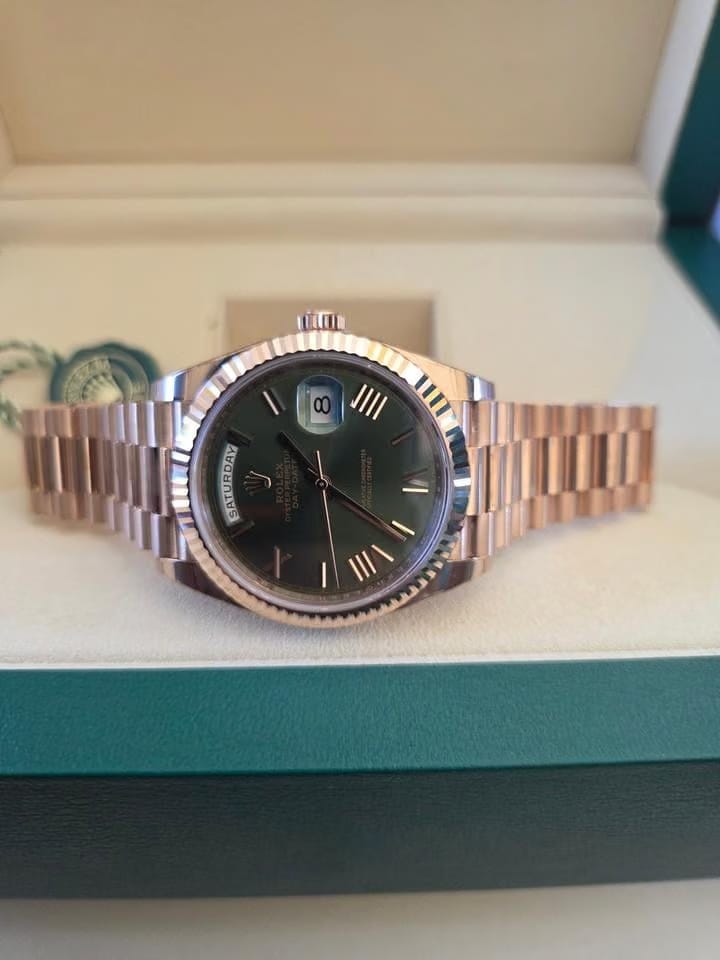 Rolex | Day-Date | 228235 | 40 mm | Rose gold | Automatic