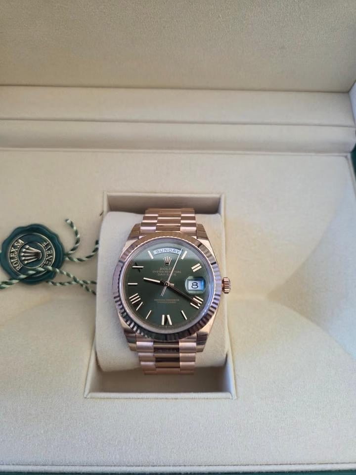 Rolex | Day-Date | 228235 | 40 mm | Rose gold | Automatic