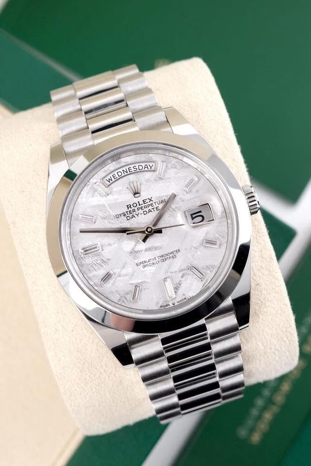 Rolex | Day-Date | 228206 | Platinum | 40 mm | Platinum | Silver | Automatic