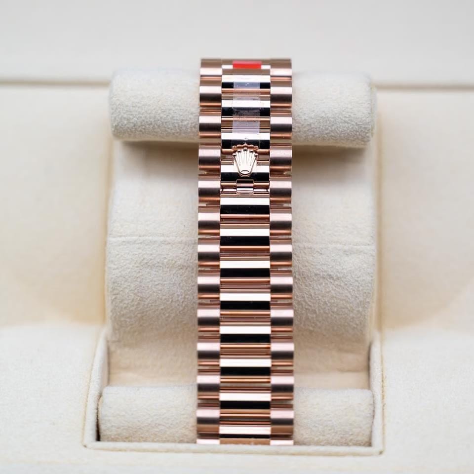 Rolex | Day-Date | 228345RBR | Rose gold | 40 mm | Rose gold | Black | Automatic
