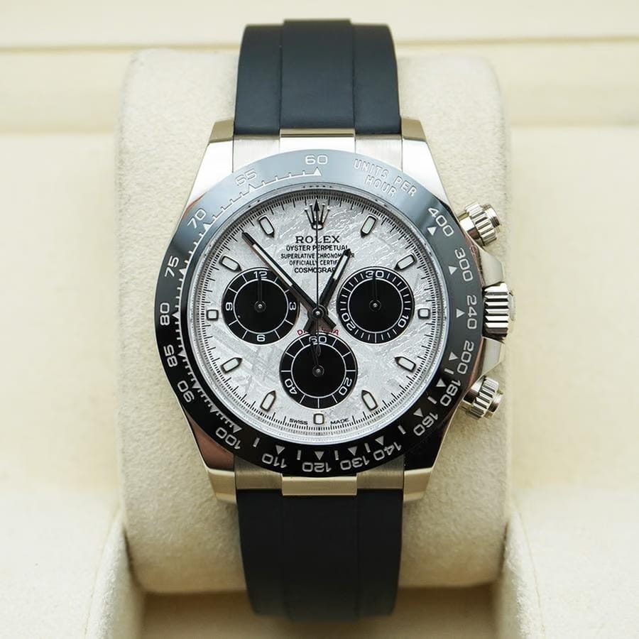 Rolex | Daytona | 116519LN | White gold | 40 mm | Rubber | Silver (solid) | Automatic