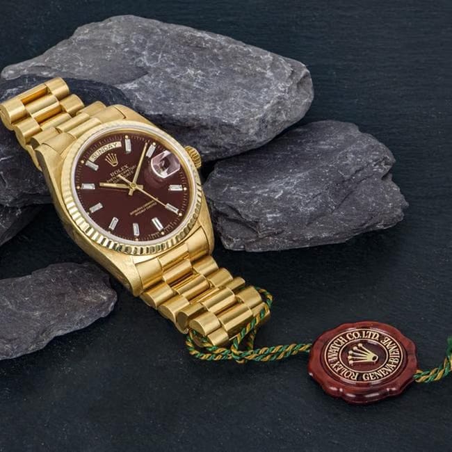 Rolex | Day-Date | 18038 | Yellow gold | 36mm mm | Yellow gold | Red | Automatic