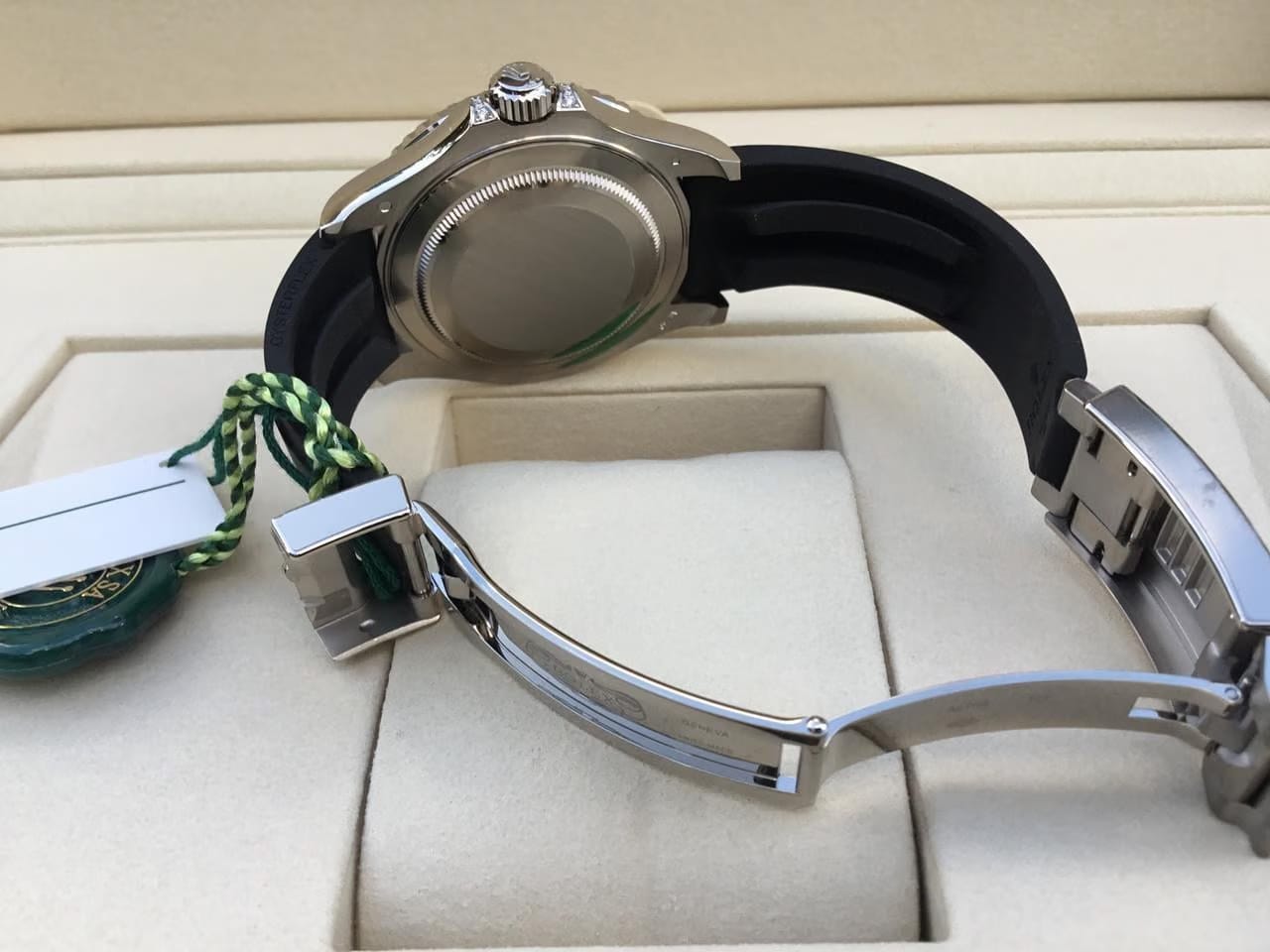 Rolex | Yacht-Master | 126679SABR | White gold | 40 mm | Rubber | Black | Automatic