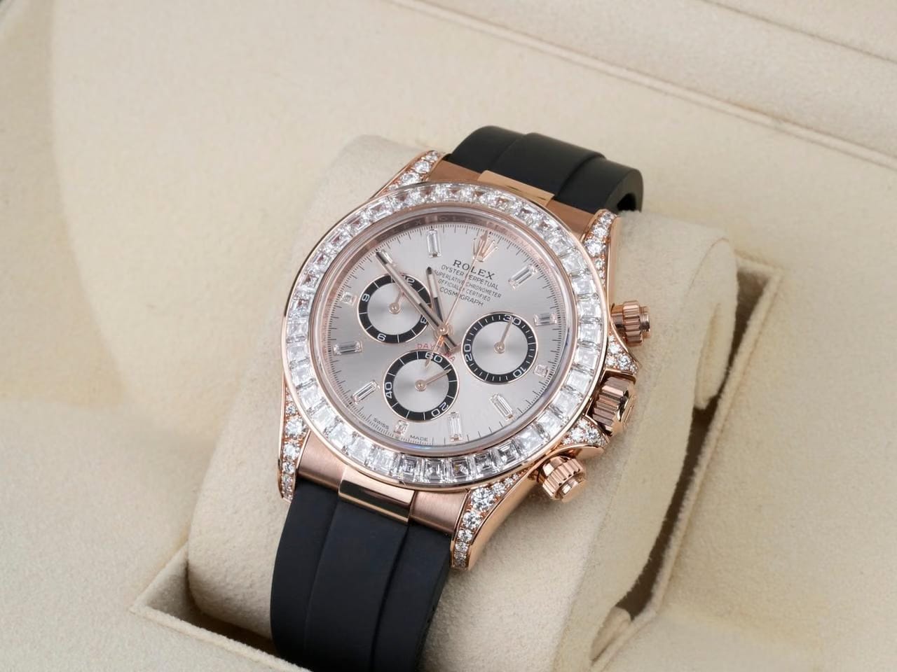 Rolex | Daytona | 126535TBR | Rose gold | 40 mm | Rubber | Pink | Automatic
