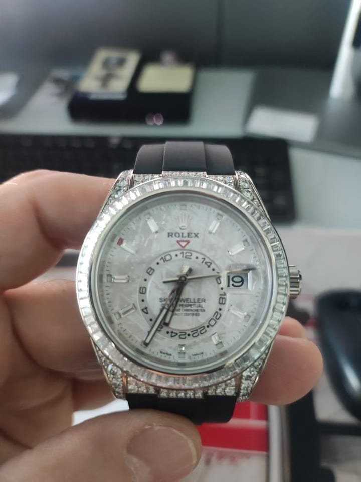 Rolex | Sky-Dweller | 326259 | White gold | 42 mm | Rubber | Meteorite | Automatic