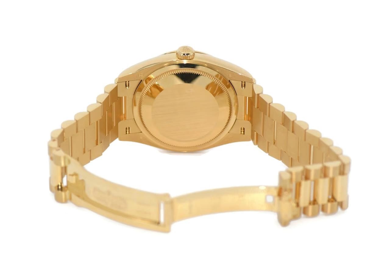 Rolex | Day-Date | 128238-0121 | Yellow gold | 36 mm | Yellow gold | Green | Automatic