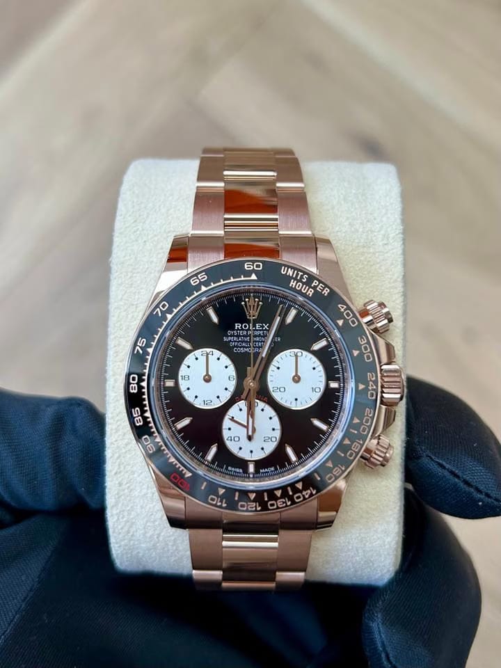 Rolex | Daytona | 126525LN | Rose gold | Rose gold | Black | Automatic