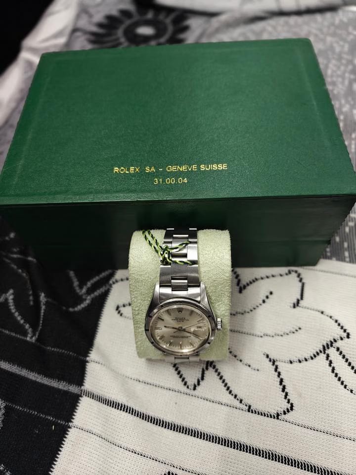 Rolex Oyster Perpetual Date MINT ROLEX OYSTER PERPETUAL DATEJUST SUPERLATIVE