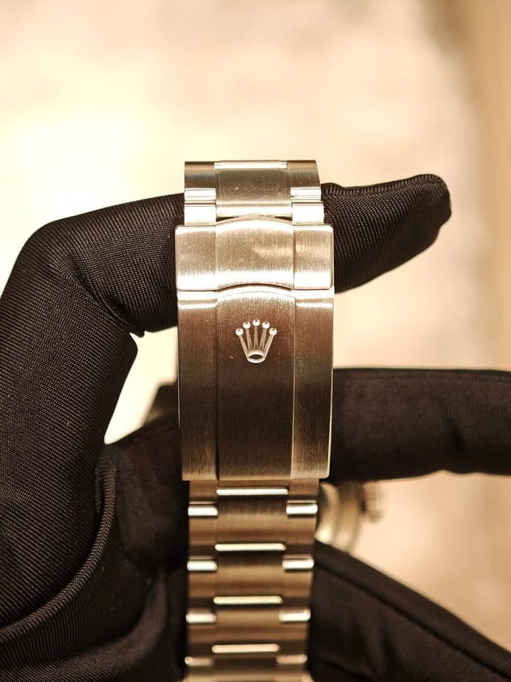 Rolex134300-0004