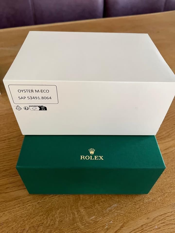 Rolex GMT Batman Full Set Neu und ungetragen