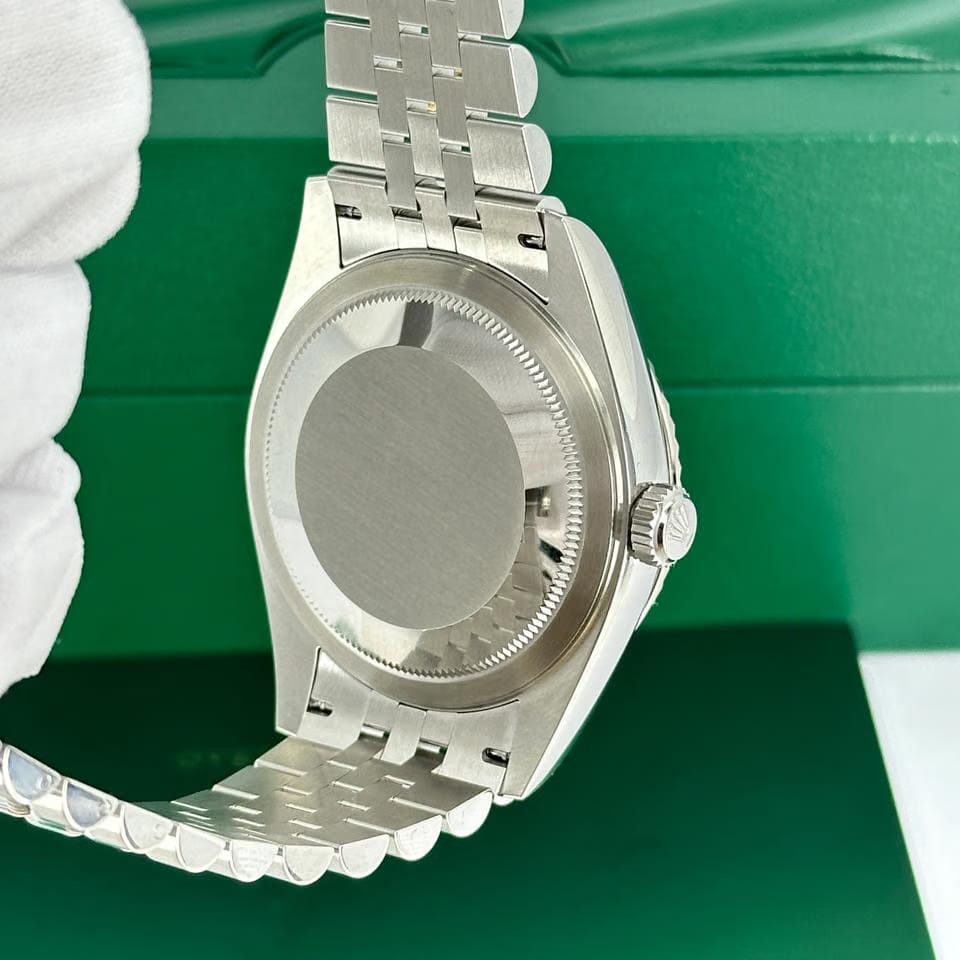 Rolex Unworn 2026 / 336934 New style box