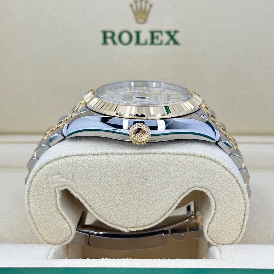 Rolex UNWORN 2025 White Dial 336933-0006 Complete
