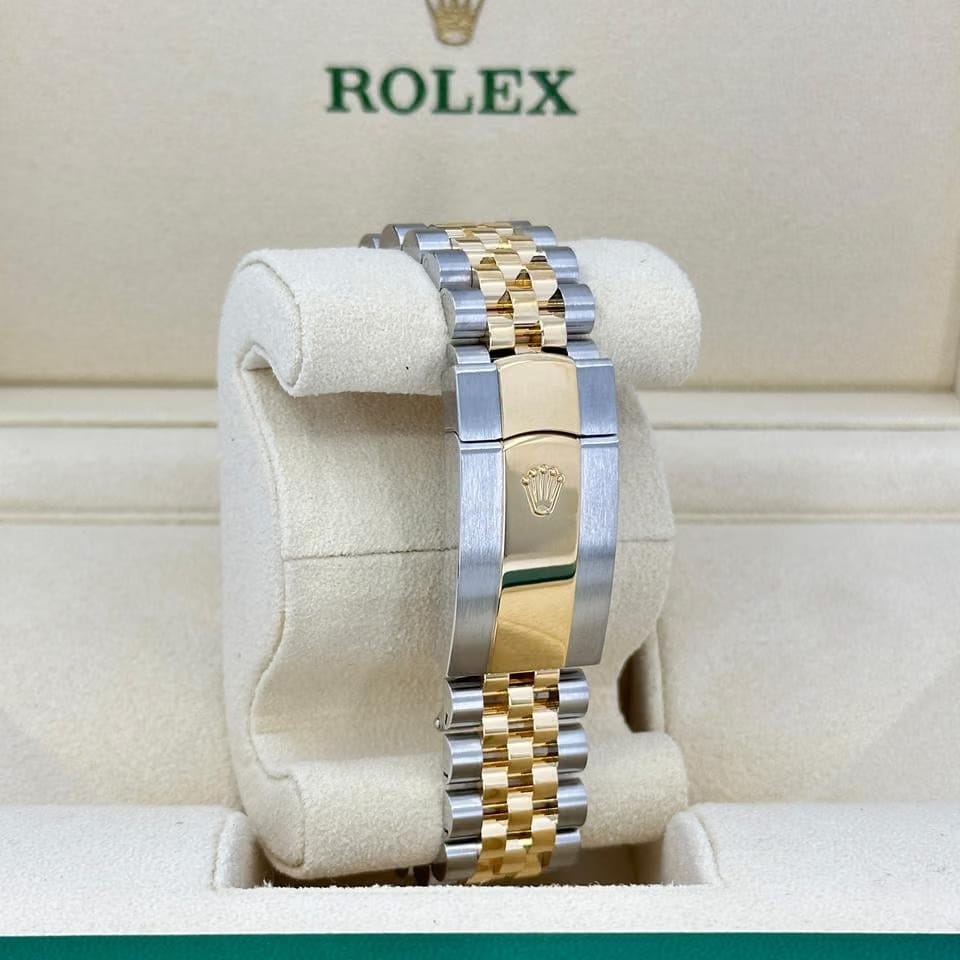 Rolex UNWORN 2025 White Dial 336933-0006 Complete