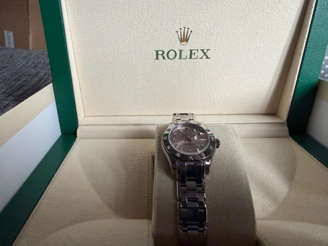 Rolex Perlmaster 29 mm oro bianco quadrante rosa Anno di produzione 2017 come nuovo mai indossato