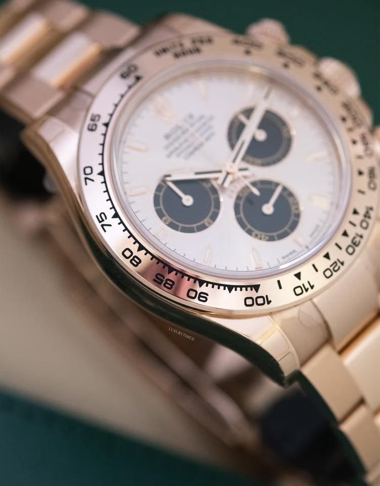 Rolex | Daytona | 126505 | Rose gold | 40 mm | Rose gold | Champagne | Automatic